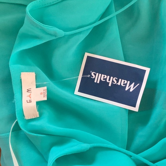 Flowy top - Picture 1 of 5